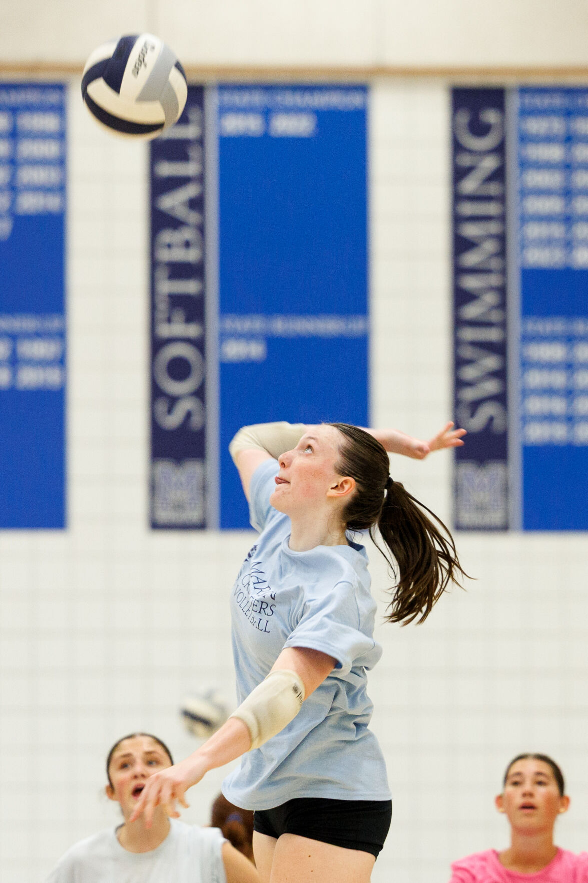 081125-owh-spo-marian-20.JPG